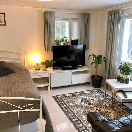 Yksio Jarvenrannalla Espoossa Appartement Buitenkant foto