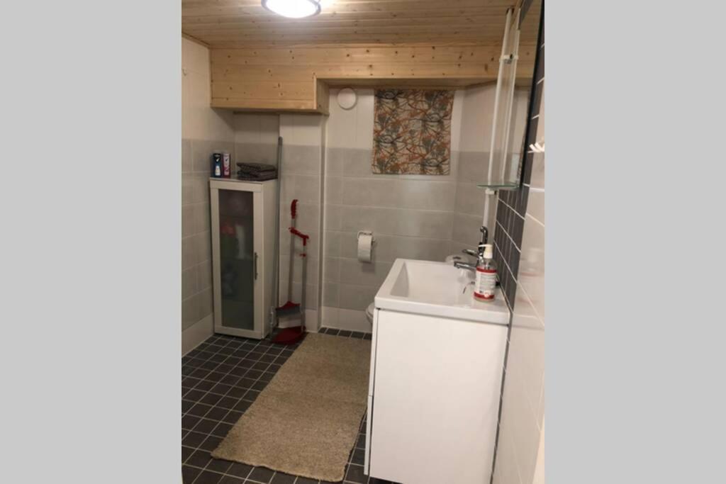 Yksio Jarvenrannalla Espoossa Appartement Buitenkant foto